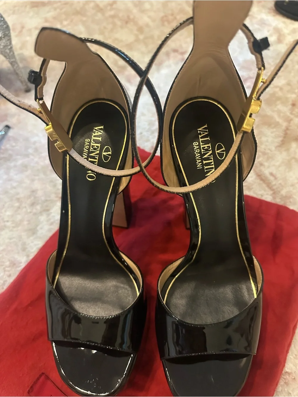 Valentino GO 155 Patent Platform